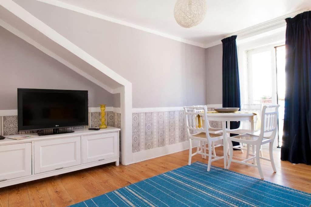 Lisbon Sant'Anna Apartments Szoba fotó